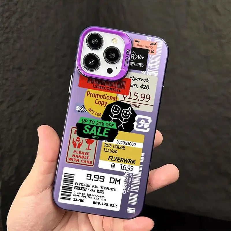 Funda con diseño de código de barras y collage de pegatinas para iPhone 13
