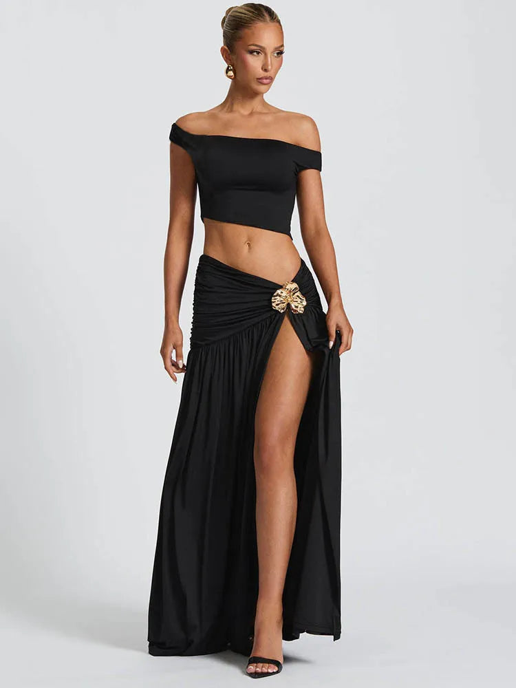 Set Elegante con Top Asimmetrico e Gonna Spacco