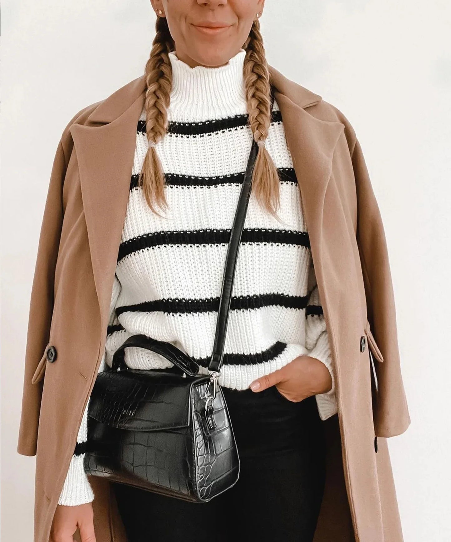 Maglione Stile a Righe a Contrasto