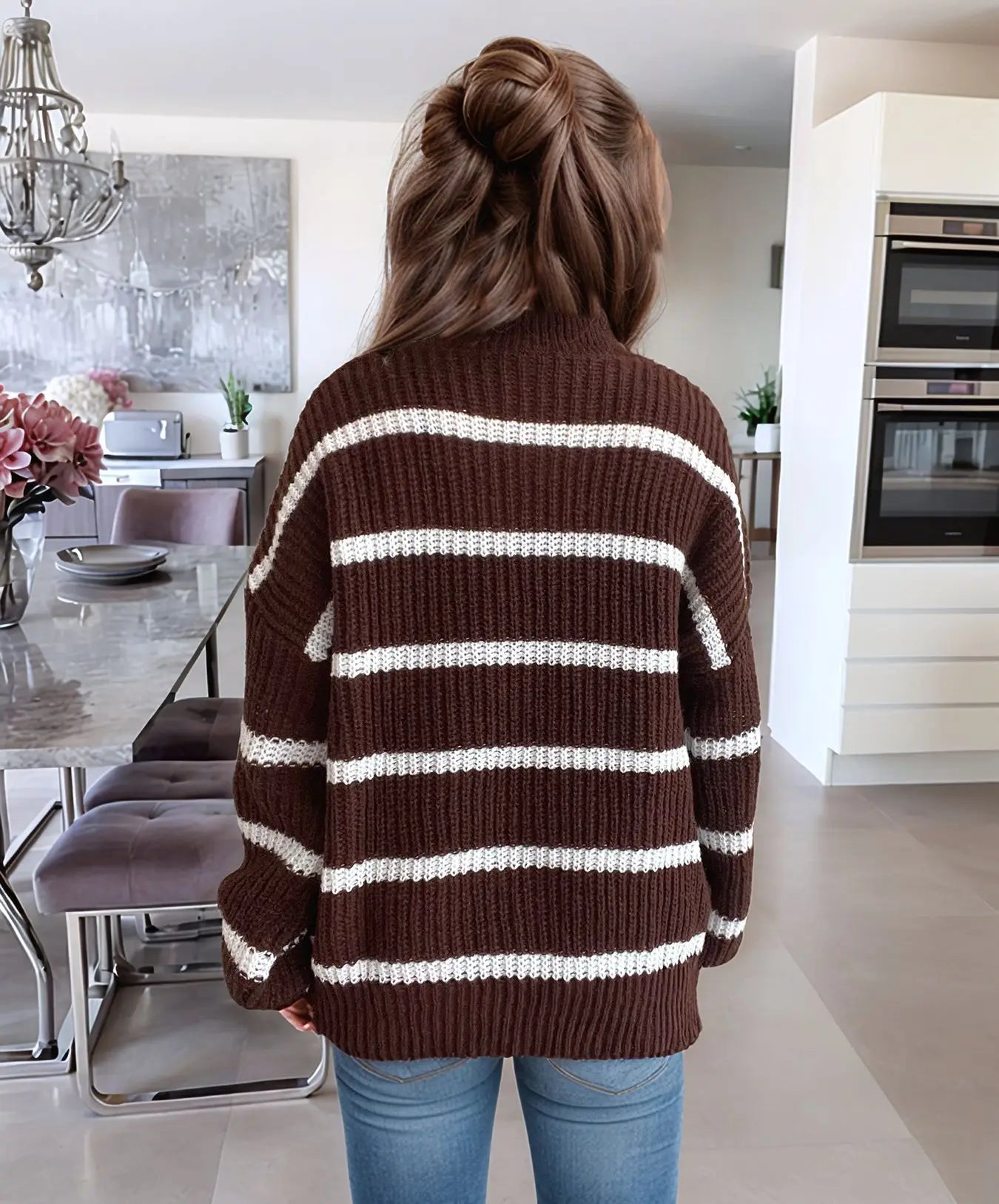 Maglione Stile a Righe a Contrasto