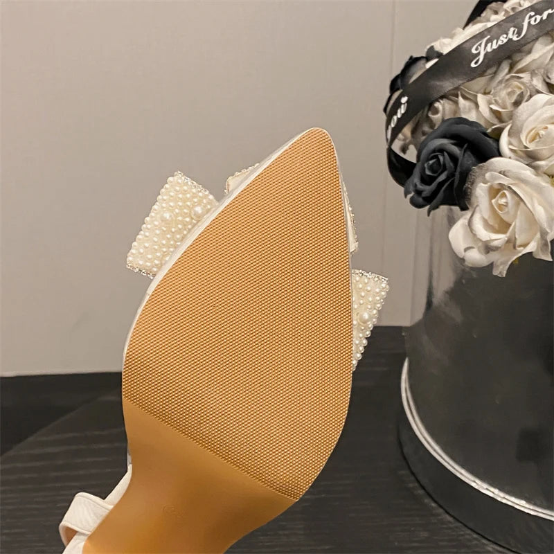 Tacchi trasparente con Fiocco e Perle