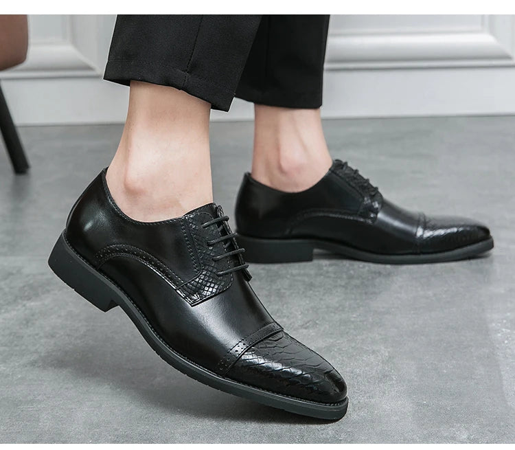 Scarpe Derby da Uomo in Pelle