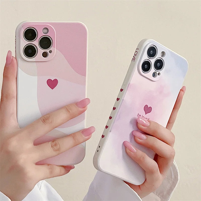 Custodia con Forma di Cuore e Design Arcobaleno per iPhone 16