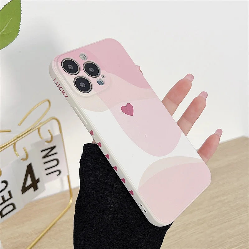 Custodia con Forma di Cuore e Design Arcobaleno per iPhone 16