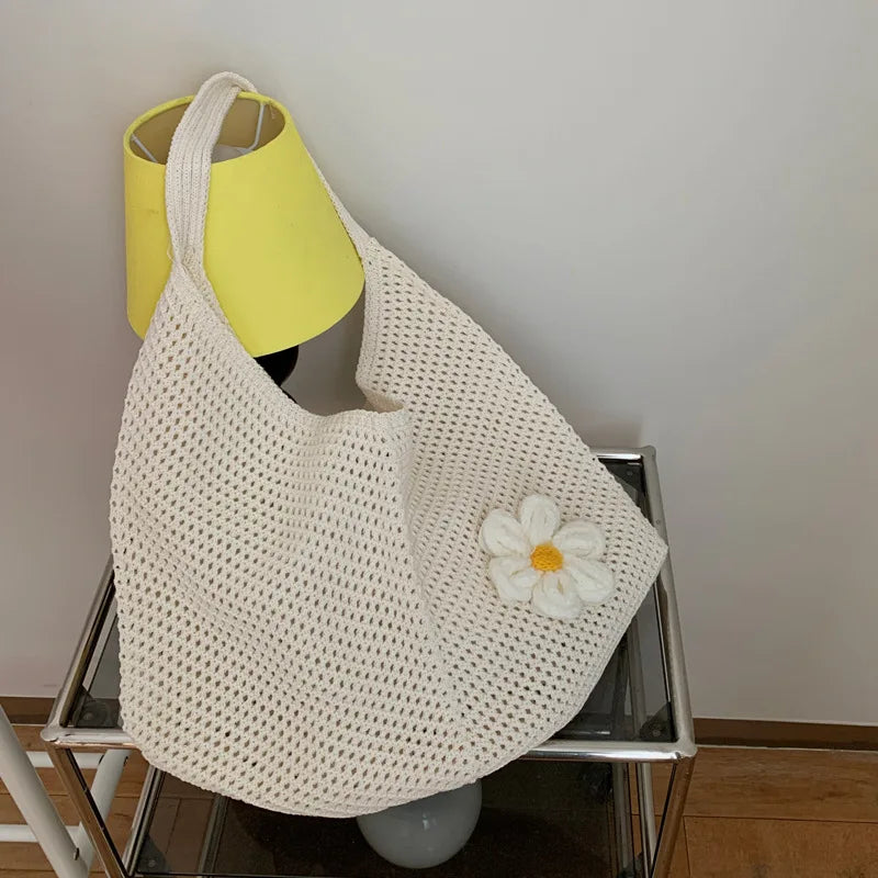 Borsa Estiva Intrecciata con Fiore