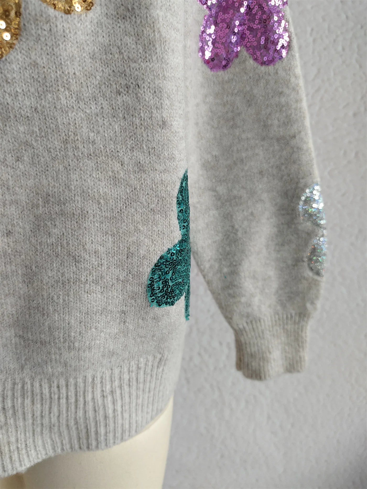 Maglione Dettagli Floreali