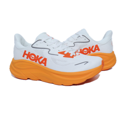 Hoka Clifton 10
