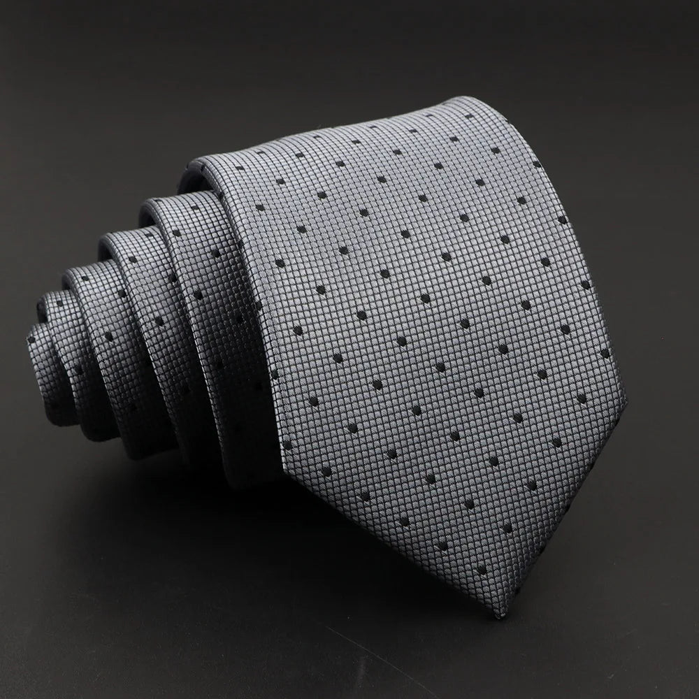 Cravatta a Righe Stile Classico