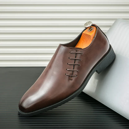 Scarpa Uomo Traforata con Fibbia