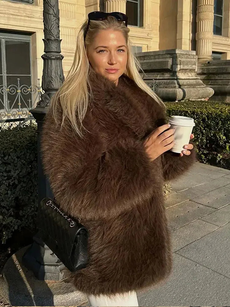 Cappotto Donna in Eco-Pelliccia Fluffy