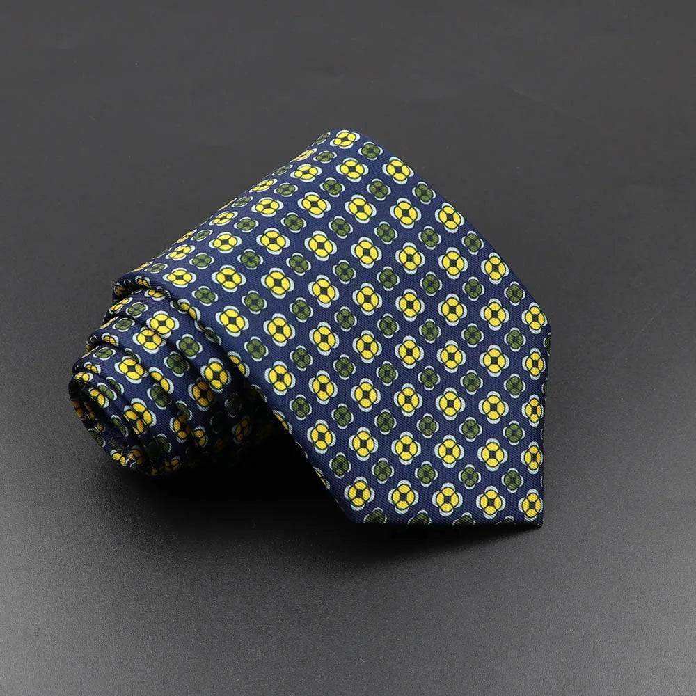 Cravatta Elegante in Raso