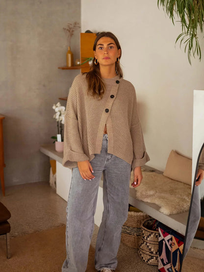 Cardigan Design Irregolare