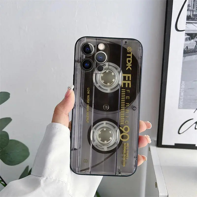 Custodia con Diseño Retro per iPhone 15