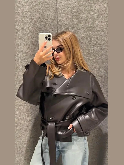 Giacca Donna in Pelle PU con Maxi Revers