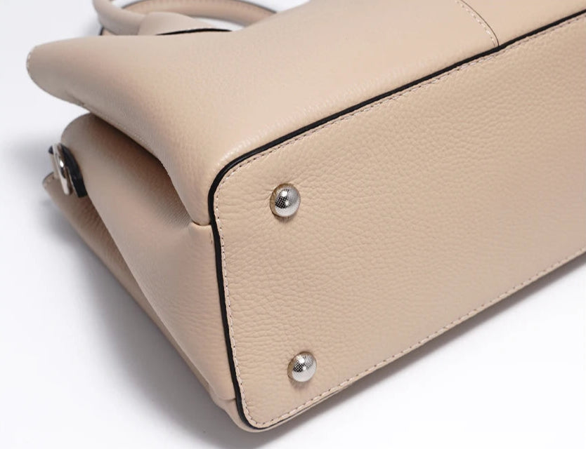 Bolso de piel con bandolera