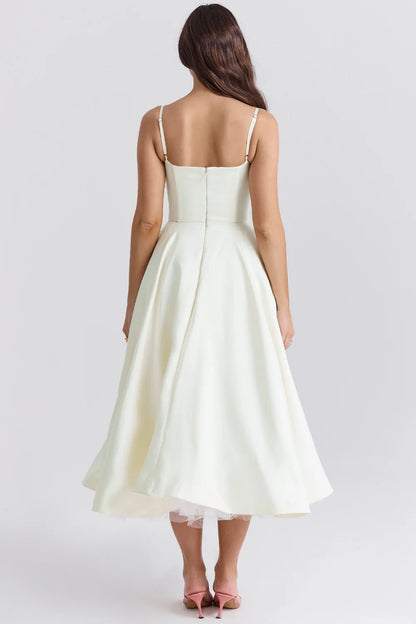 Abito Midi A-Line con Scollo Cuore