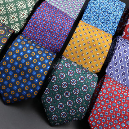 Cravatta Elegante in Raso