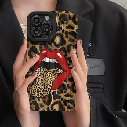 Cover per iPhone – Design Labbra Rosse e Leopardo