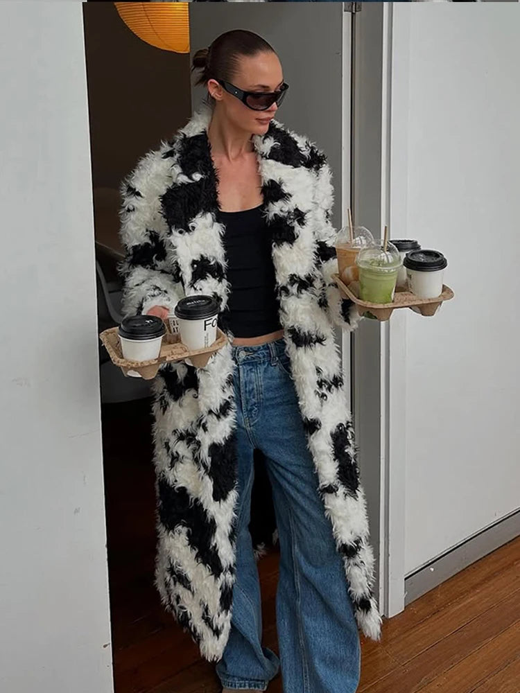 Cappotto Lungo Donna in Eco-Pelliccia