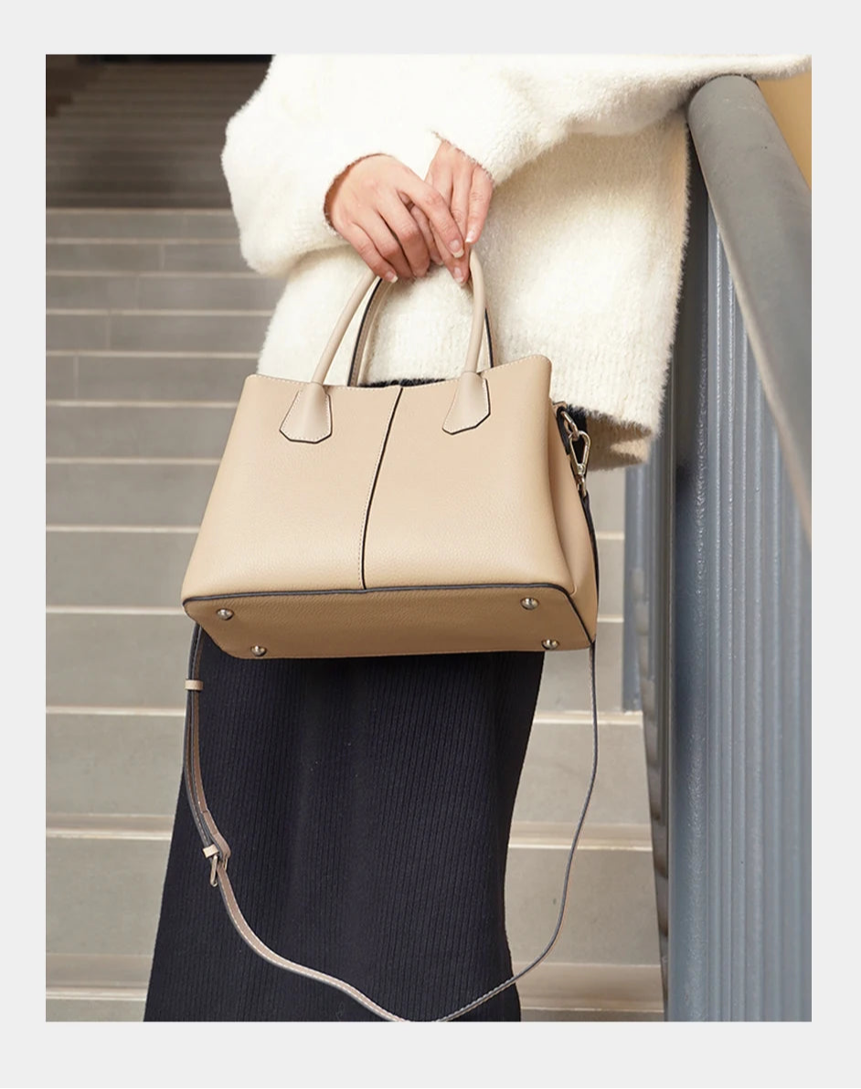 Bolso de piel con bandolera