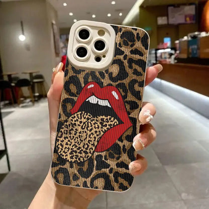Cover per iPhone – Design Labbra Rosse e Leopardo