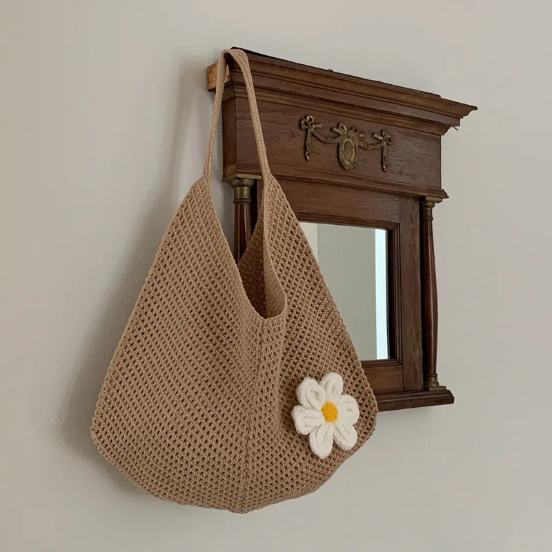 Borsa Estiva Intrecciata con Fiore