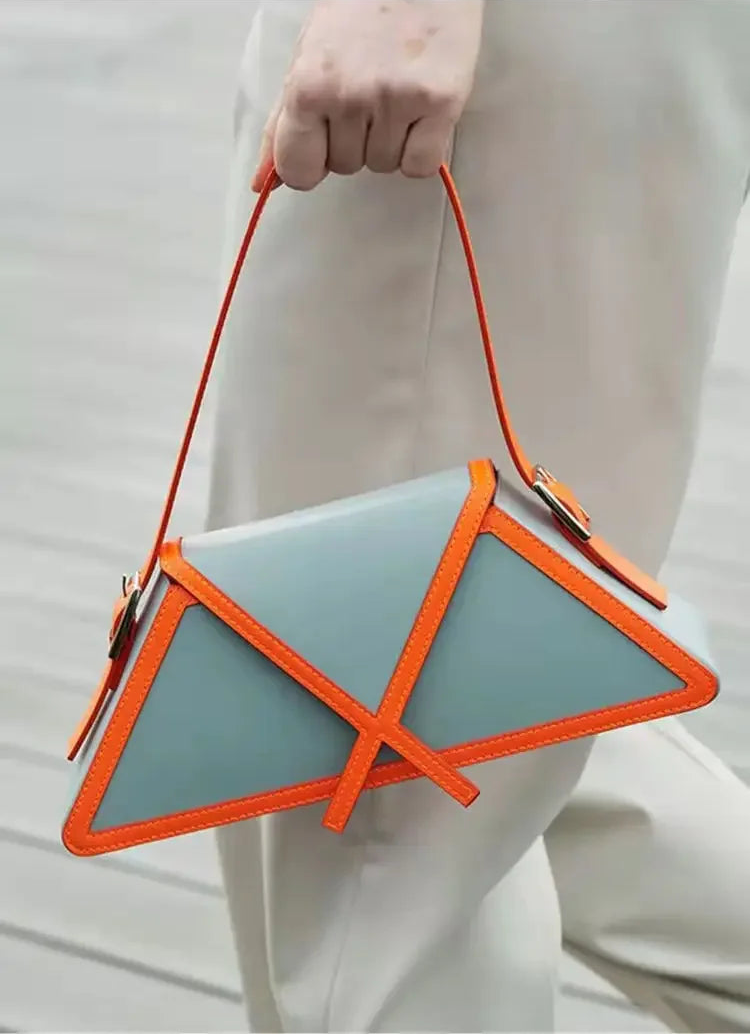 Bolso de Sisa con Diseño Criss-Cross
