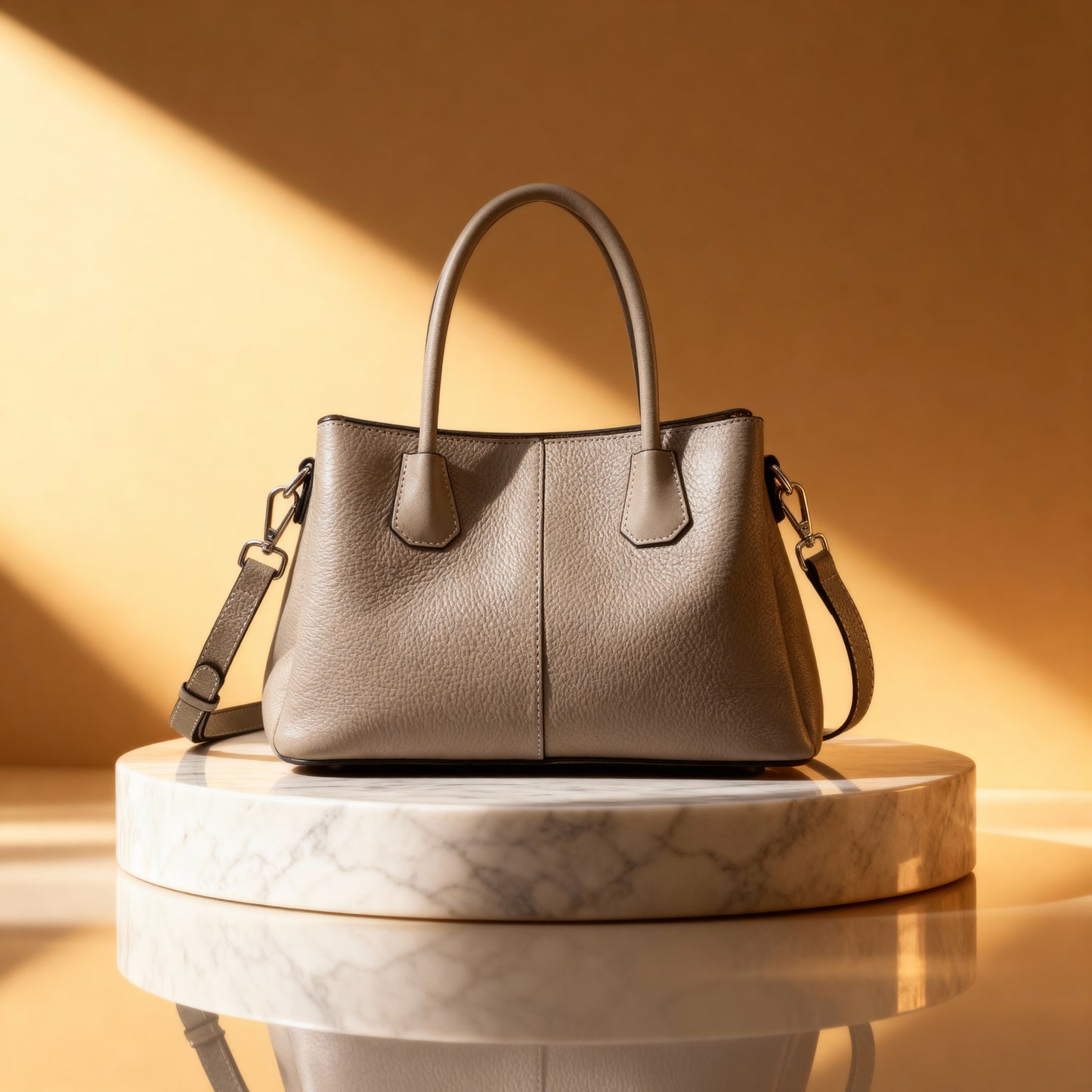 Borsa a Mano in Pelle con Tracolla