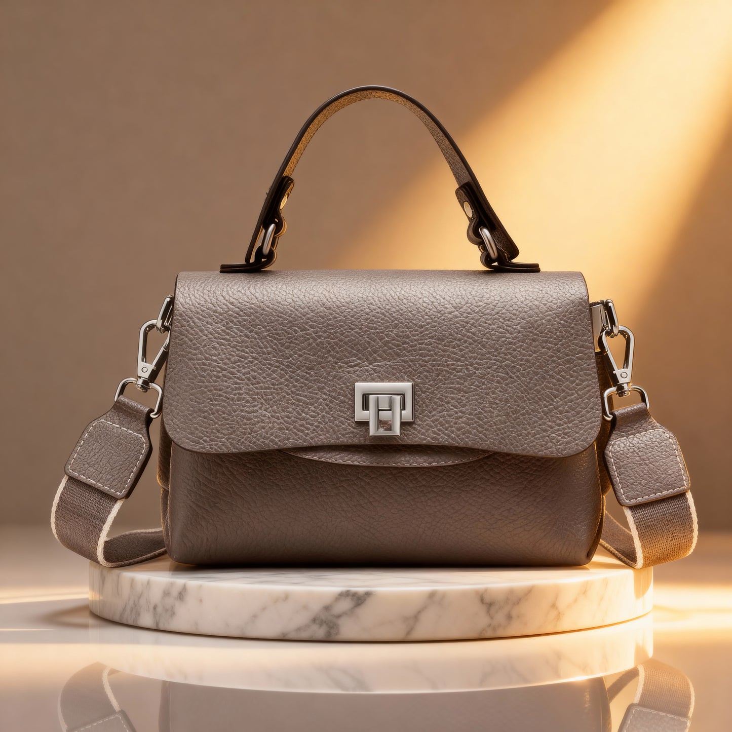 Borsa a Mano in Pelle